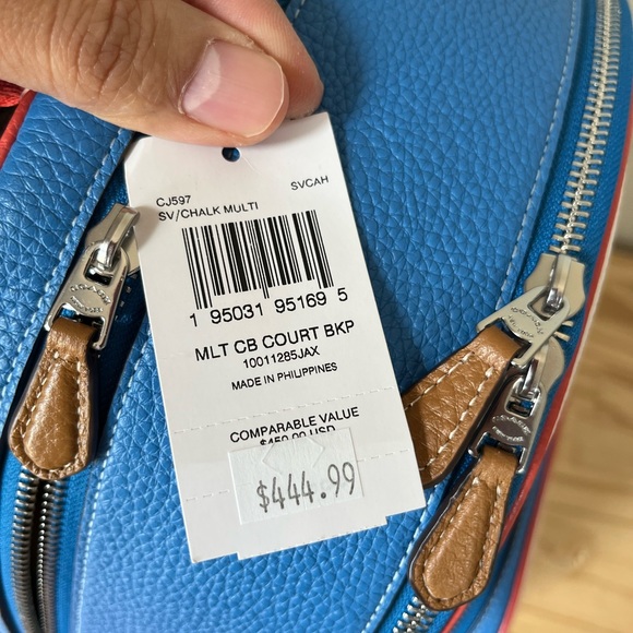 ✅Coach backpack - Picture 8 of 12